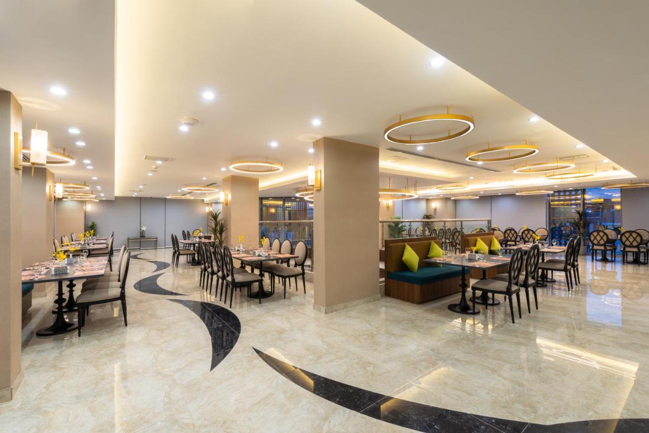 Warwick Riyadh Al Wezarat Εξωτερικό φωτογραφία